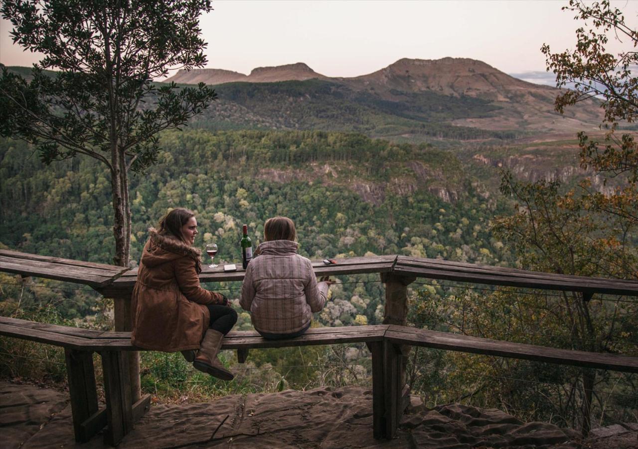 Away With The Fairies Nature Lodge And Backpackers Hogsback Exterior photo